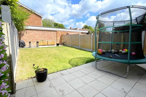 3 Thyme Road, Tiptree, Colchester, CO5 0TE