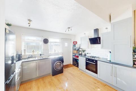 2 bedroom end of terrace house for sale, Bolton Road, Westhoughton, BL5