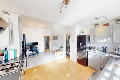 18 Bolton Road, Westhoughton, Bolton, BL5 3DG