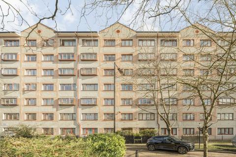 1 bedroom flat for sale, Casey Close, London NW8