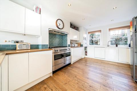 4 bedroom semi-detached house for sale, Benson Road, London SE23