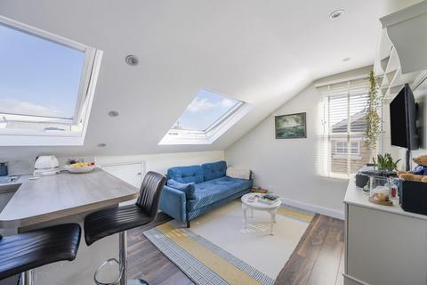 1 bedroom flat for sale, Homefield Road, Wimbledon Village