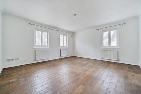 2 bedroom apartment to rent, Sylvan Road, London SE19