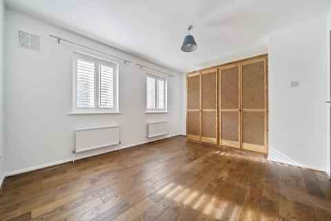 2 bedroom apartment to rent, Sylvan Road, London SE19