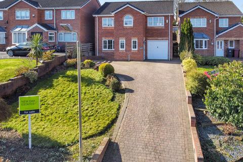 4 bedroom detached house for sale, Chesterfield S42