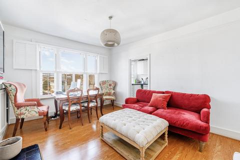 2 bedroom flat to rent, Percy Road, London