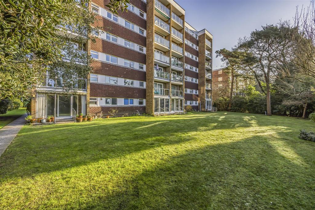 16 Woodlands, 32 Lindsay Road, Poole-Portico Market