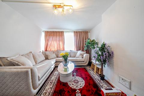 1 bedroom apartment for sale, Portland Road, Hayes, UB4