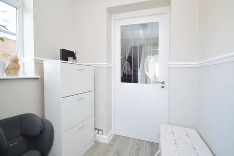1 Bradgate Close, Rotherham, S61 1LE