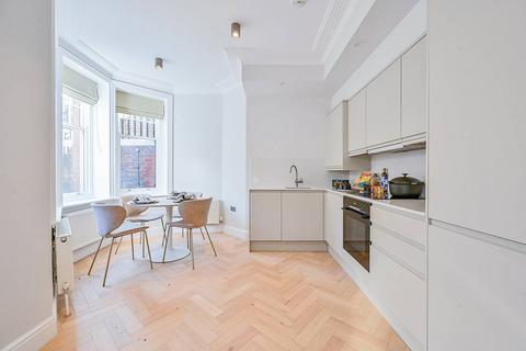 1 bedroom flat to rent, Hamlet Gardens, Ravenscourt Park, London, W6