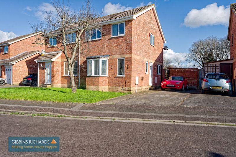 Plum Tree Close, Bridgwater 3 bed semi-detached house - £235,000