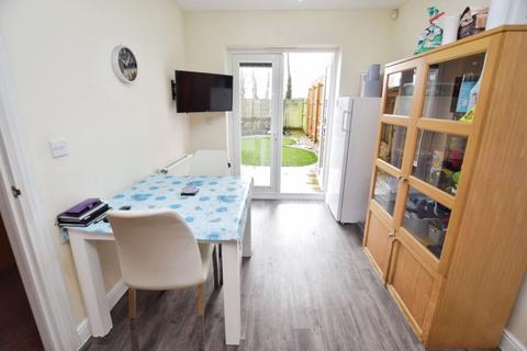 21 Trafalgar Road, Exeter, EX2 7GF