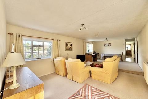 2 bedroom apartment for sale, St. Gluvias Street, Penryn