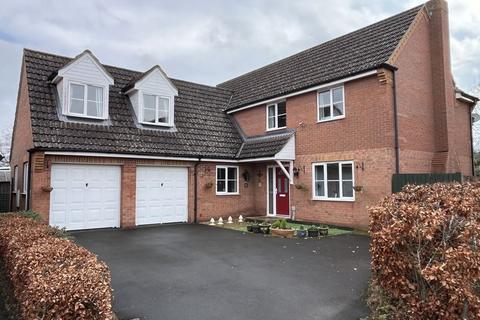 5 bedroom detached house for sale, 5 Foxglove Road, Market Rasen