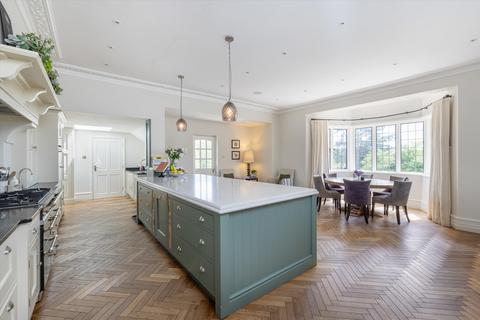 6 bedroom detached house for sale, Chantry View Road, Guildford, Surrey, GU1.