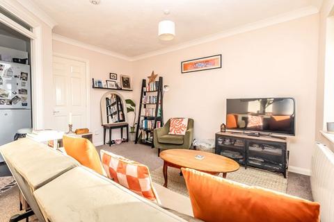 2 bedroom flat for sale, Rowan Court, Southsea