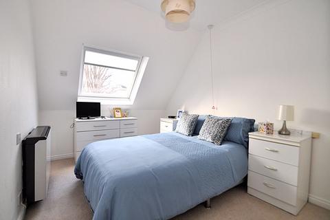 1 bedroom retirement property for sale, Age Exclusive Flat Central New Malden