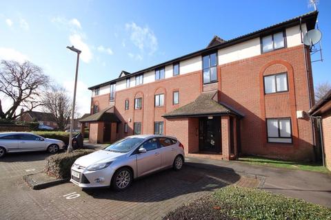 1 bedroom apartment for sale, Barnston Way, Brentwood CM13