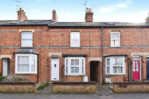 3 bedroom terraced house for sale, Avenue Road, Winslow