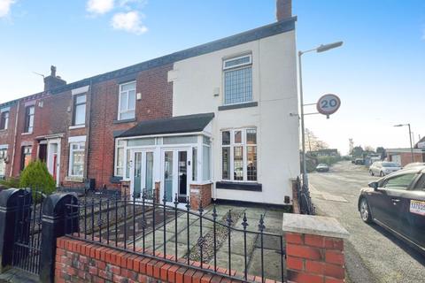 3 bedroom terraced house for sale, St. Helens Road, Bolton