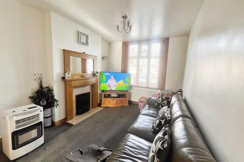 3 bedroom terraced house for sale, St. Helens Road, Bolton