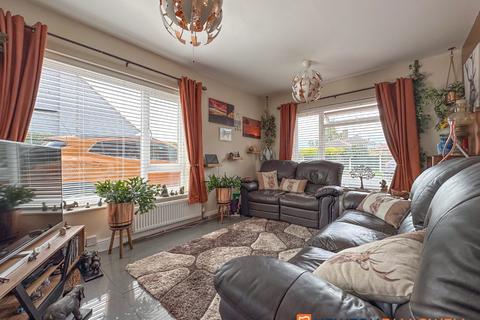 undefined, Village Way, 8 NG24