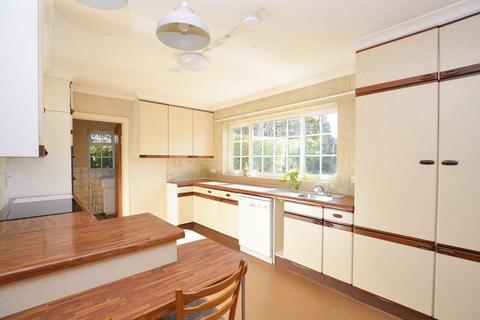 Graylings Bascombe Road, Churston Ferrers, Brixham, TQ5 0JX