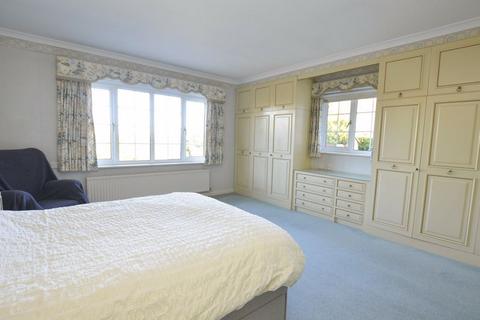 Graylings Bascombe Road, Churston Ferrers, Brixham, TQ5 0JX