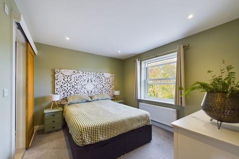 2 Badger Close, Langport, TA10 9FJ