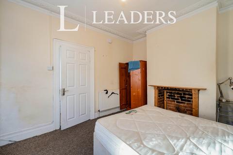 1 bedroom in a house share to rent, Fawcett Road, Southsea