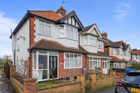 3 bedroom semi-detached house for sale, St. Philips Avenue, Worcester Park