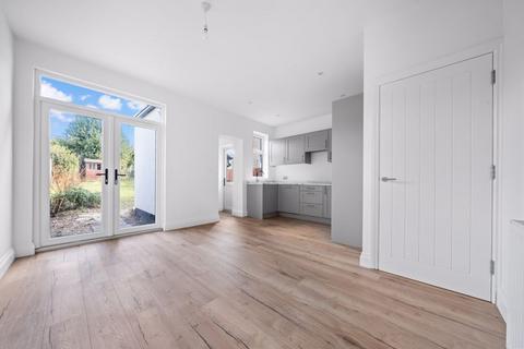 5 Lavender Vale, Wallington, SM6 9QR
