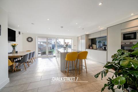 undefined, The Ridgeway, Gidea Park, RM2