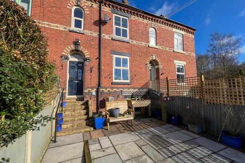 4 bedroom terraced house for sale, Hawthorn Terrace, Leek, ST13 6AW.