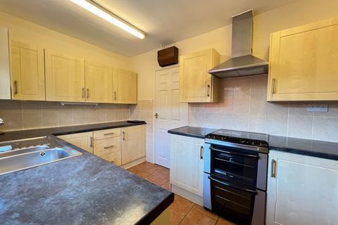 2 bedroom bungalow for sale, Garden Way, Longlevens, Gloucester, GL2 9JL