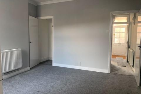 25 Hardy Road, Bristol, BS3 2SN