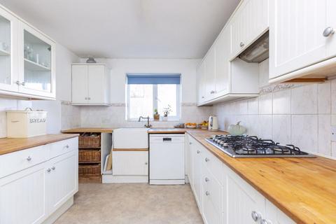 3 bedroom end of terrace house for sale, Stainers Mead, Motcombe SP7