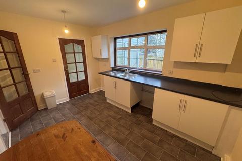 5 Lynch Close, Uxbridge, UB8 2TG