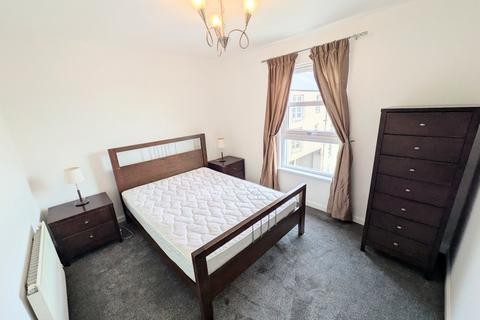 2 bedroom flat to rent, Dee Street, Aberdeen, AB11