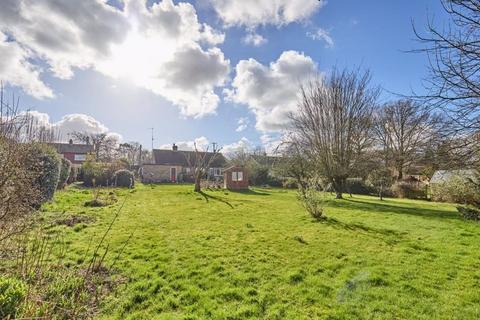 3 bedroom detached bungalow for sale, Croxton Road, Fakenham NR21