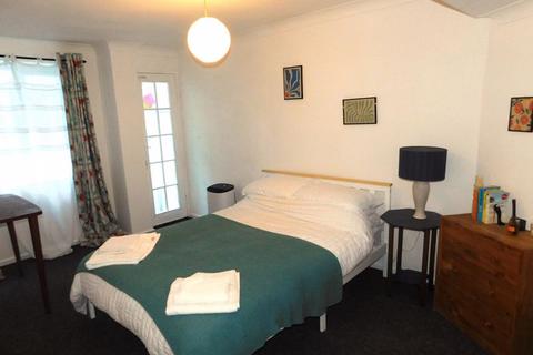 2 bedroom apartment for sale, Crescent Street, Weymouth DT4