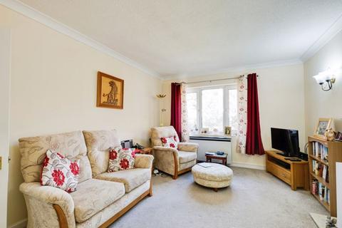 2 bedroom retirement property for sale, 18 Queens Park West Drive, Bournemouth BH8