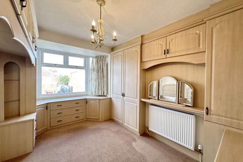 3 bedroom semi-detached house for sale, Manor Farm Estate, South Elmsall WF9