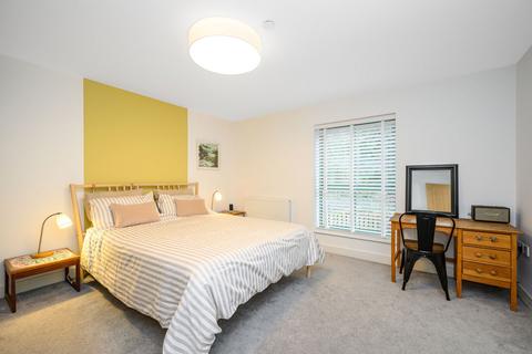 5 The Oaks, Llangattock, Crickhowell, NP8 1QA