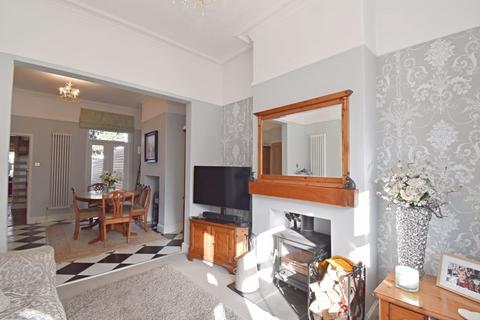 2 bedroom terraced house for sale, Springfield Road, Abergavenny NP7