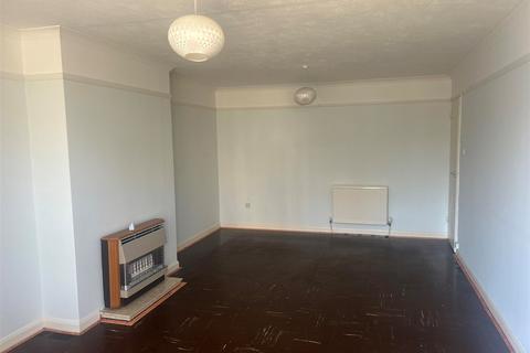 2 bedroom ground floor flat for sale, Luton Avenue, Broadstairs, Kent