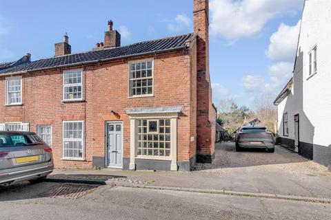 3 bedroom end of terrace house for sale, High Street, Wangford