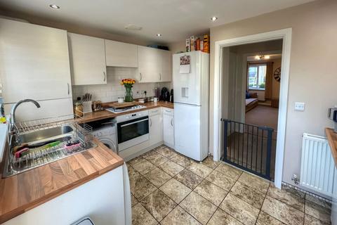 106 Emily Fields, Birchgrove, Swansea, SA7 9NT