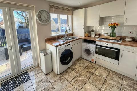 106 Emily Fields, Birchgrove, Swansea, SA7 9NT