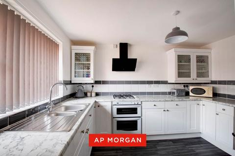 2 bedroom bungalow for sale, Church Road, Lye, Stourbridge, West Midlands, DY9